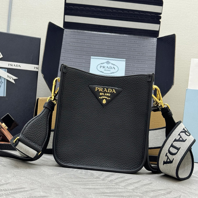 프라다 미니 트라이앵글 로고 비텔로 숄더백 2컬러 1BH191