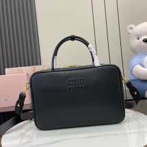 미우미우 토트백 레더 보 백 4컬러 5BB117