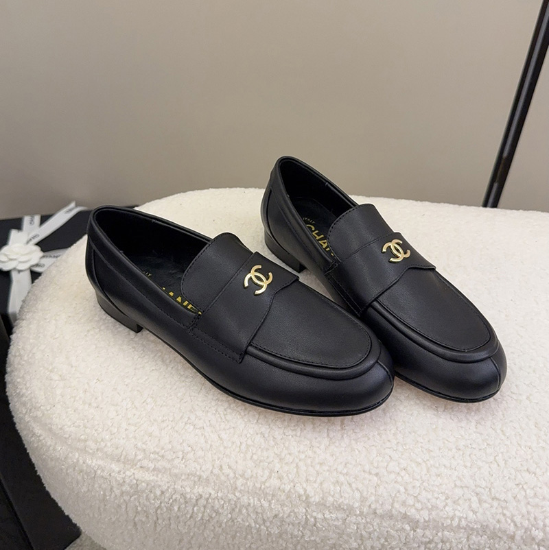 샤넬 로퍼 CC 로고 카프스킨 모카신 3컬러 G46417