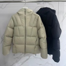 몽클레어 후사인 후드 숏 다운 재킷 2컬러 K20911A00033596TM999