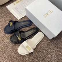 디올 럭키 디올 액트 뮬 슬라이드 슬리퍼 스카이 3컬러 KCO352CRR_S25B