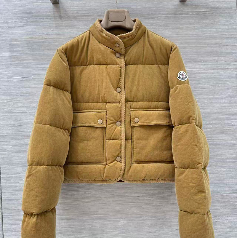 몽클레어 Essarts 코듀로이 다운 숏패딩 K20931A000215986022C J