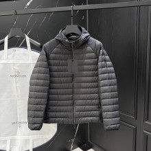 몽클레어 숏 다운 자켓 2컬러 K10911A00005597YD999  J