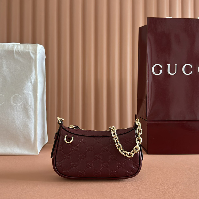 구찌 GG 엠블럼 미니 체인 숄더백 와인 847091