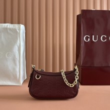 구찌 GG 엠블럼 미니 체인 숄더백 와인 847091