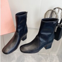 미우미우 가죽 부츠 6.5CM 블랙 5T557E