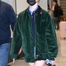 미우미우 그린 코듀로이 블루종 MLML1326-1795  Y