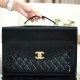 샤넬 24A 골드버튼 아가일 셔링 서류가방 여성 블랙 AS5016