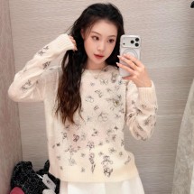 디올 버터플라이 아이리스 자수 니트 스웨터 614S24A4028X0846   Y