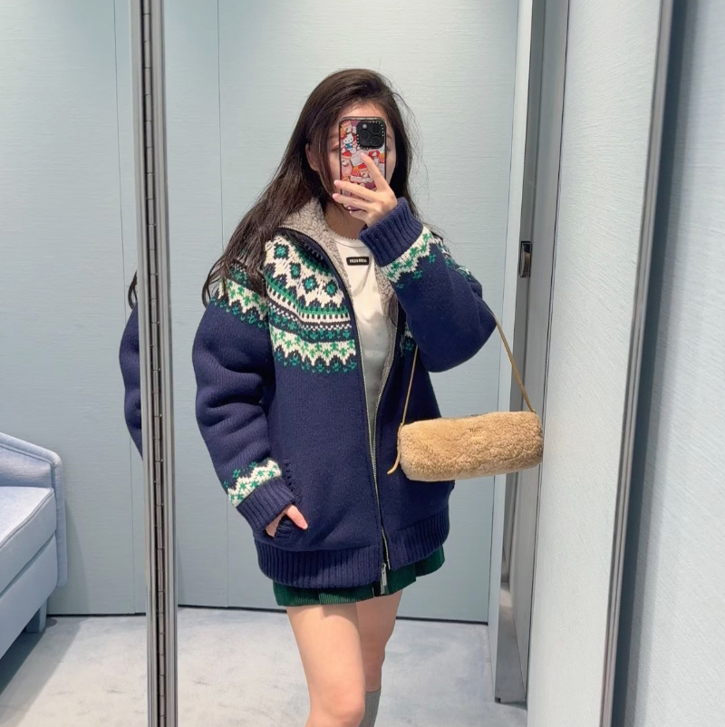 미우미우 울 오버사이즈 집업 여성 가디건 MMJ154  Y