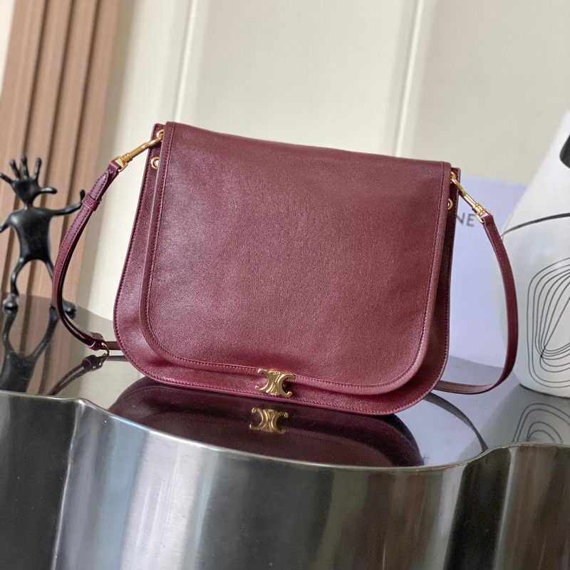 셀린느 26SS 셀린느 숄더백 123632T88