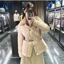몽클레르 시그네 다이아몬드 퀼팅 숏 다운 재킷 K20931A0015654A8120L  F