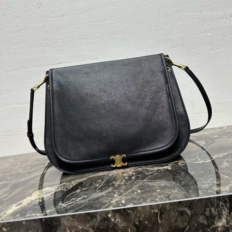 셀린느 26SS 셀린느 숄더백 블랙 123632T88