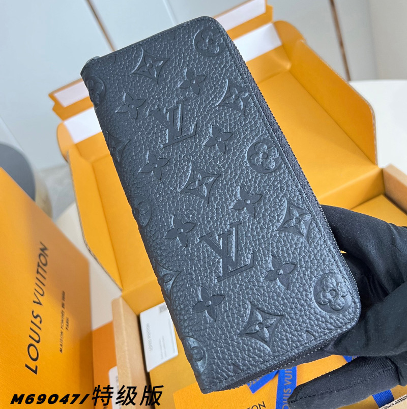 루이비통 남성 지갑 지퍼 버티컬 월릿 M69047