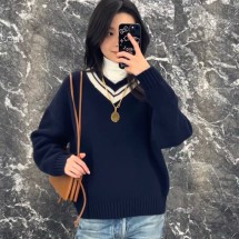 셀린느 브이넥 스웨터 캐시미어 네이비 화이트 RY0RC0V09  H