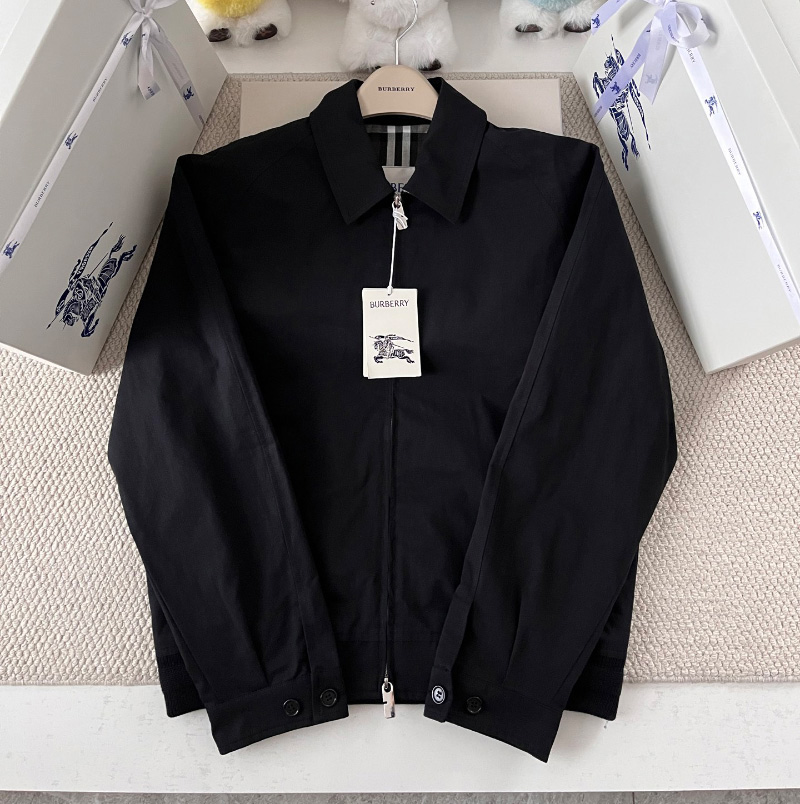 버버리 고품질 남성 자켓 2컬러 26  H